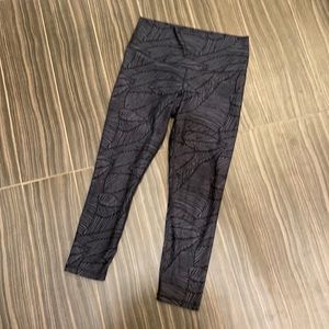EUC Glyder crop leggings
